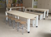 Robuuste tafel en banken Tangara Groothandel Kinderopvang en kinderdagverblijf inrichting1